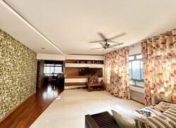Blk 243 Pasir Ris Street 21 (Pasir Ris), HDB Executive #485468561